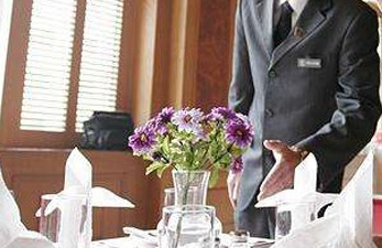 酒店餐飲管理培訓(xùn) 如何選擇優(yōu)質(zhì)培訓(xùn)班及核心要點(diǎn)解析